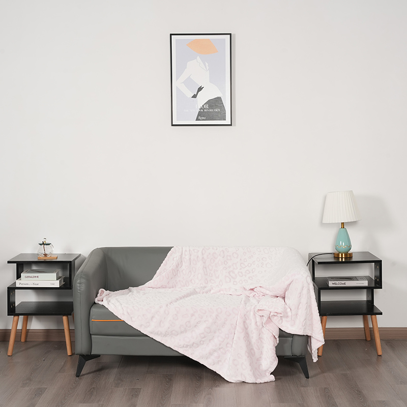 Flanellbettdecke vs. Baumwolle vs. Mikrofaser – welche sollten Sie wählen?